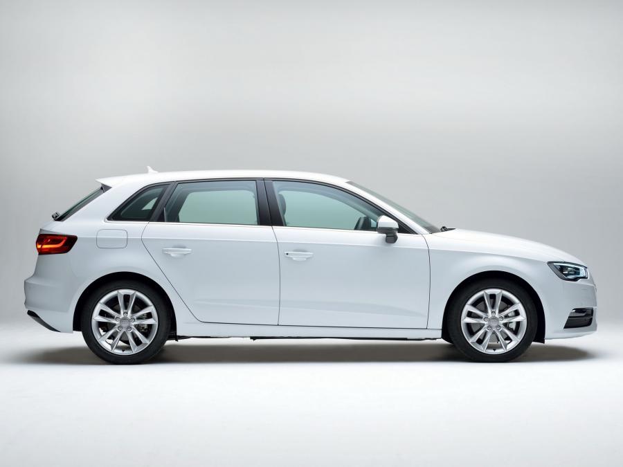  Audi A3 Sportback 1.8T Quattro (8V) 2013 года  (JP) (фото 4 из 4)